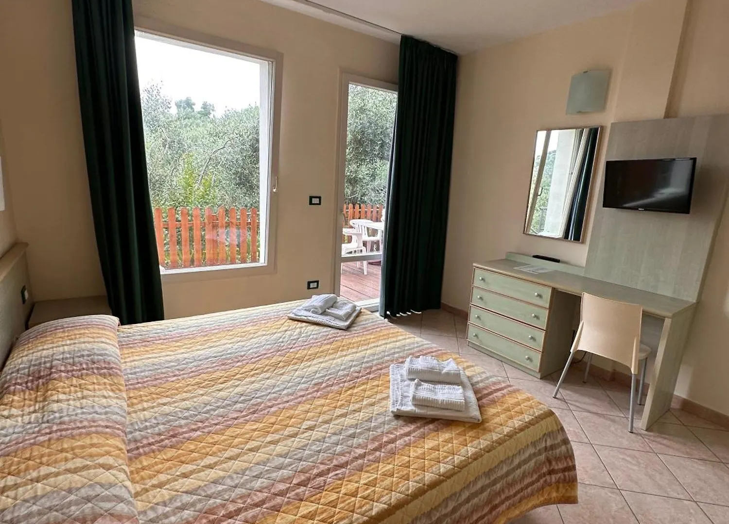 Aparthotel Villaggio Rta Borgoverde Imperia