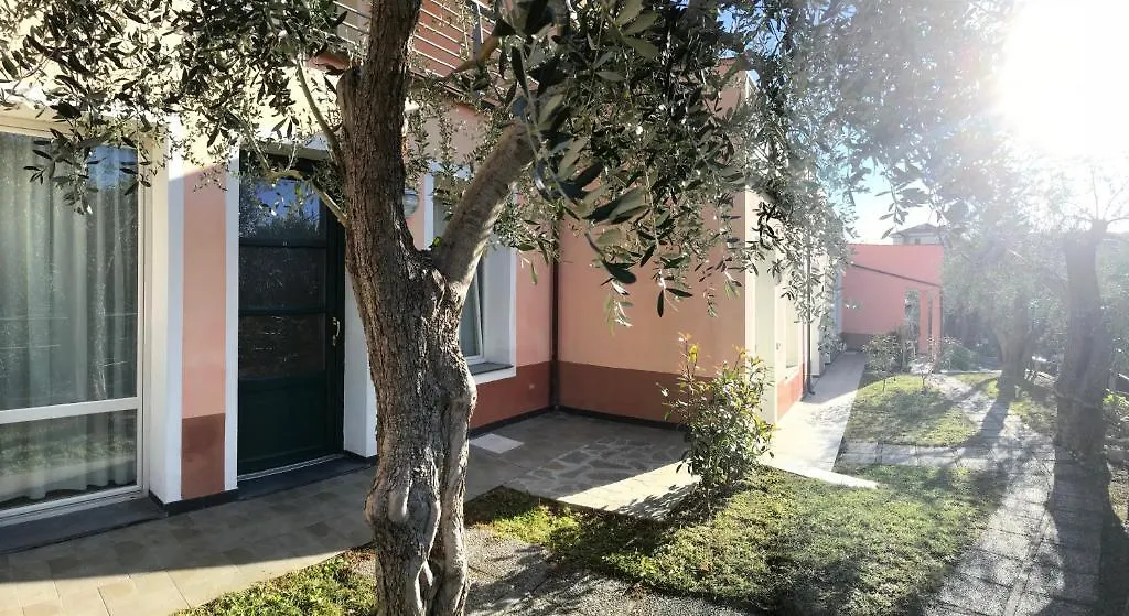 *** Aparthotel Villaggio Rta Borgoverde Imperia Itálie